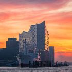 Sonnenaufgang an der Elbphilharmonie