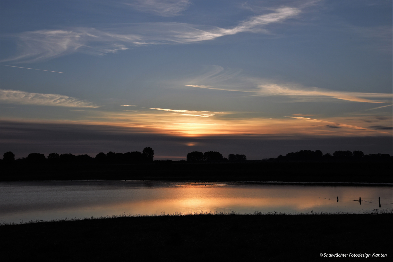 Sonnenaufgang an der Flutmulde