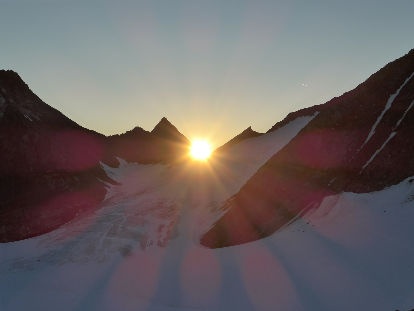 Sonnenaufgang an der Hochstubaihütte