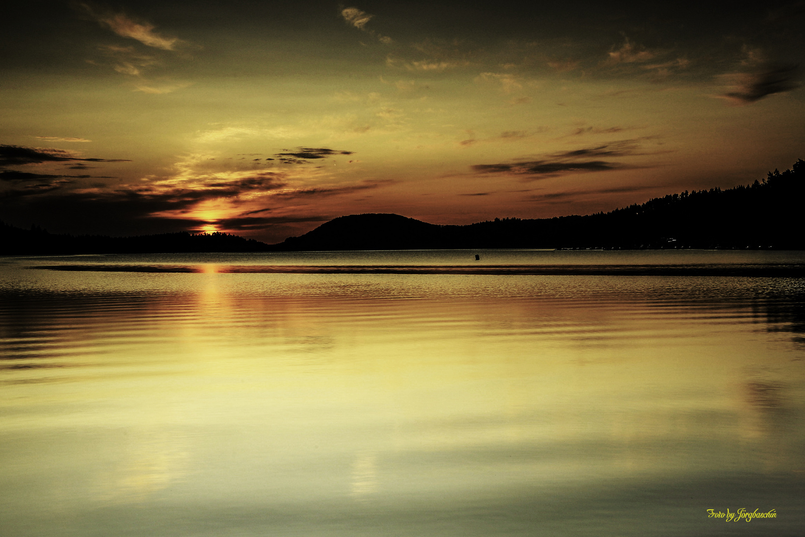 Sonnenaufgang an der Innersten Talsperre