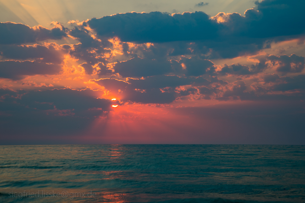 Sonnenaufgang an der Kreideküste auf Rügen (2)