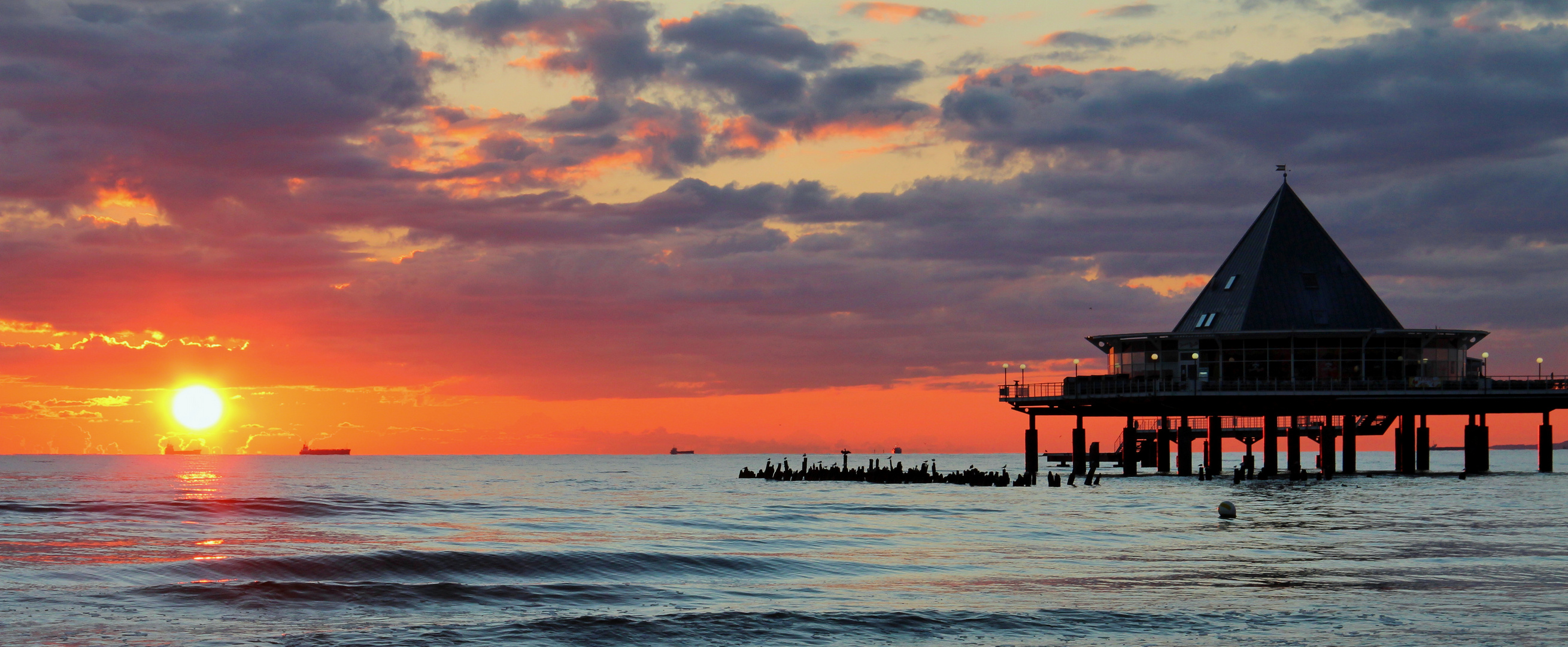 Sonnenaufgang an der Ostsee II