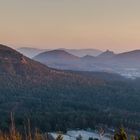 Sonnenaufgang an der Ruine Lindelbrunn