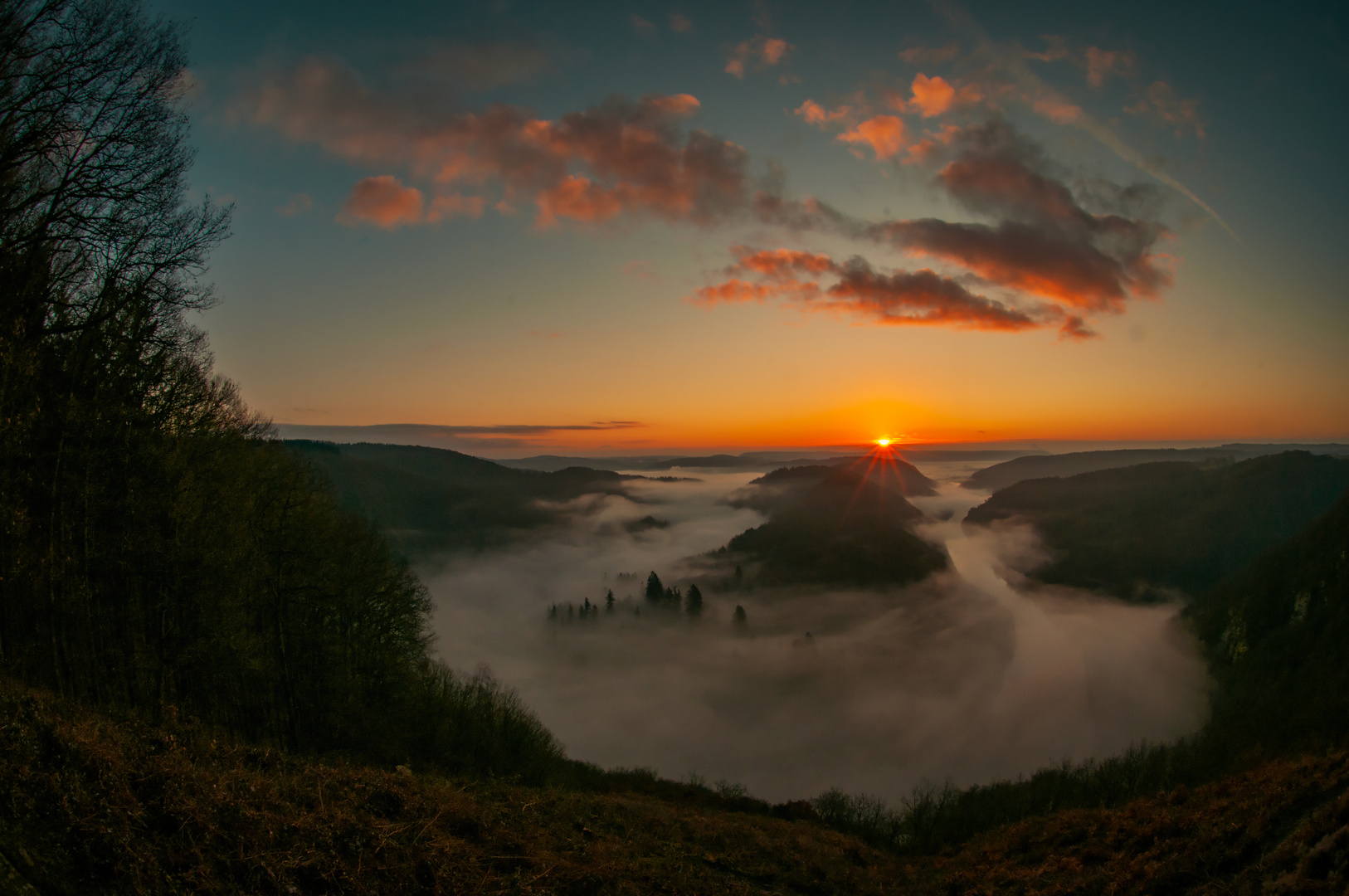 Sonnenaufgang an der Saarschleife