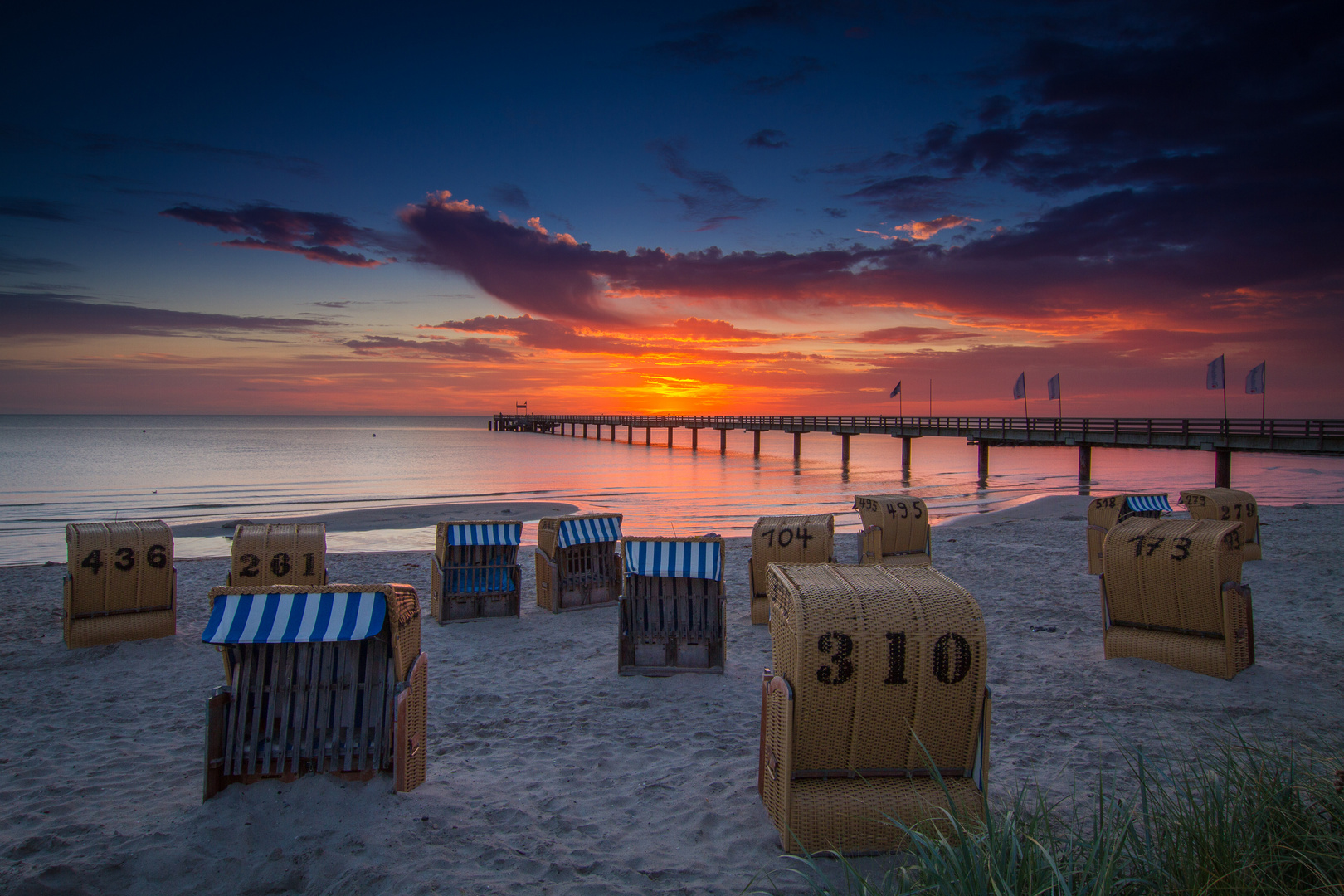 Sonnenaufgang an der Seebrücke