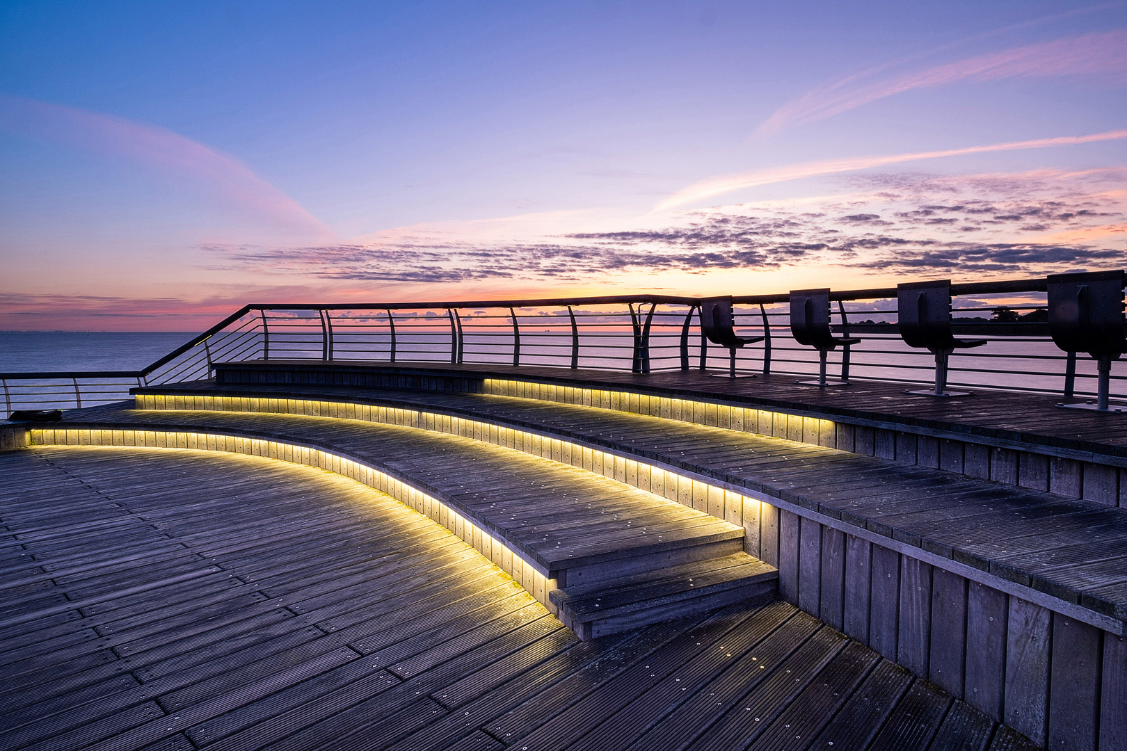 Sonnenaufgang an der Seebrücke Niendorf