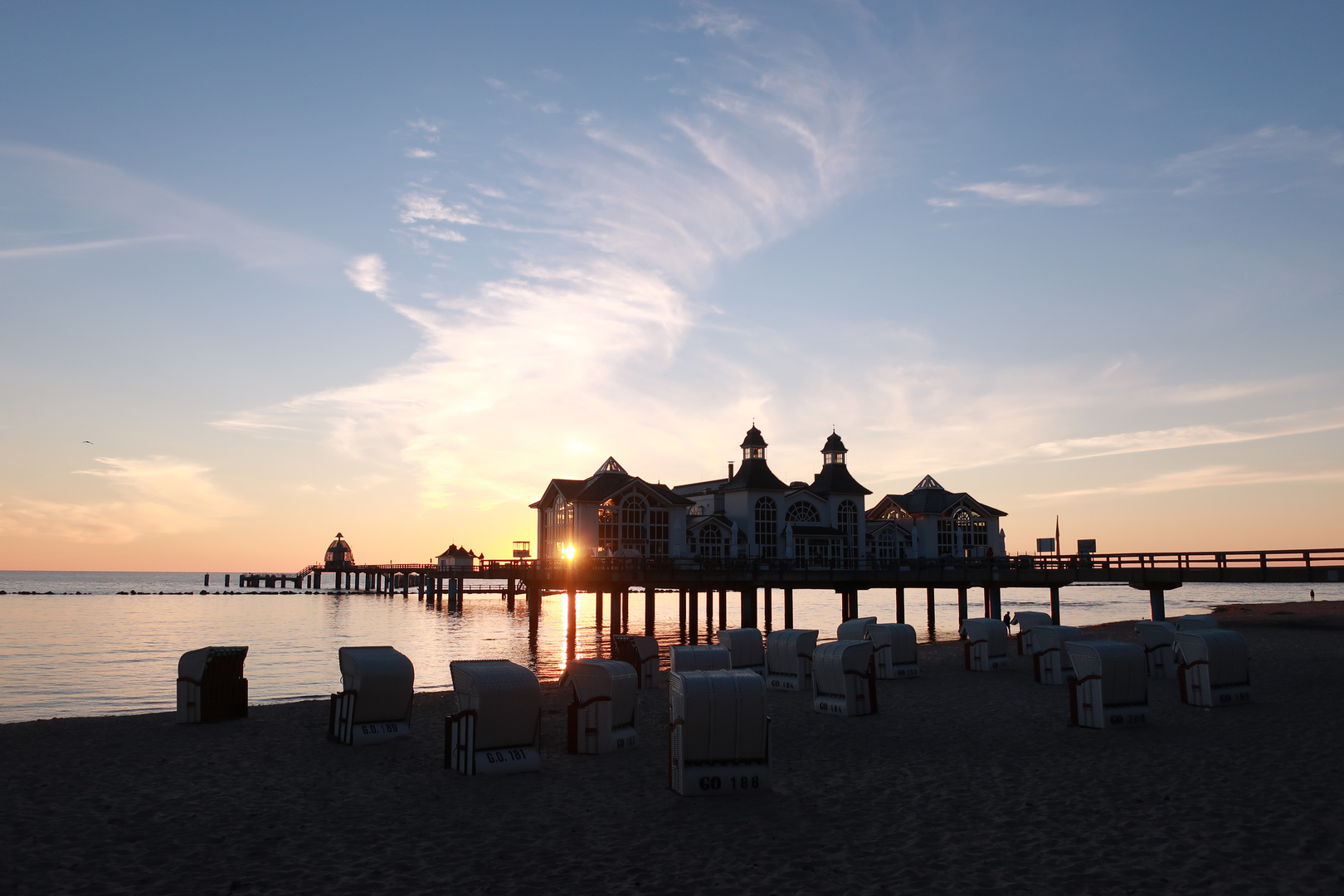 Sonnenaufgang an der Selliner Seebrücke