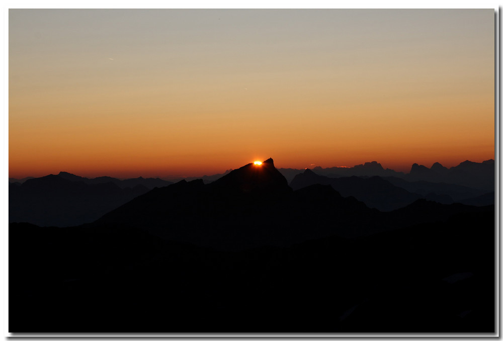 Sonnenaufgang an der Stettiner-Hütte