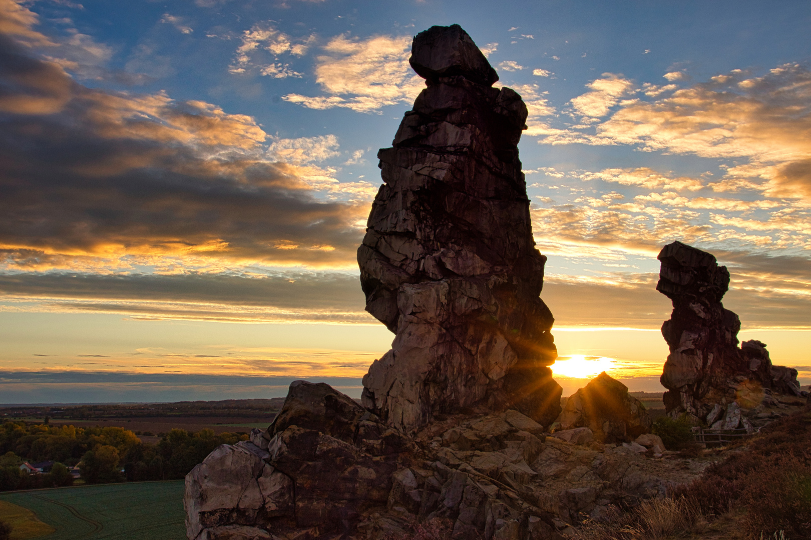 Sonnenaufgang an der Teufelsmauer