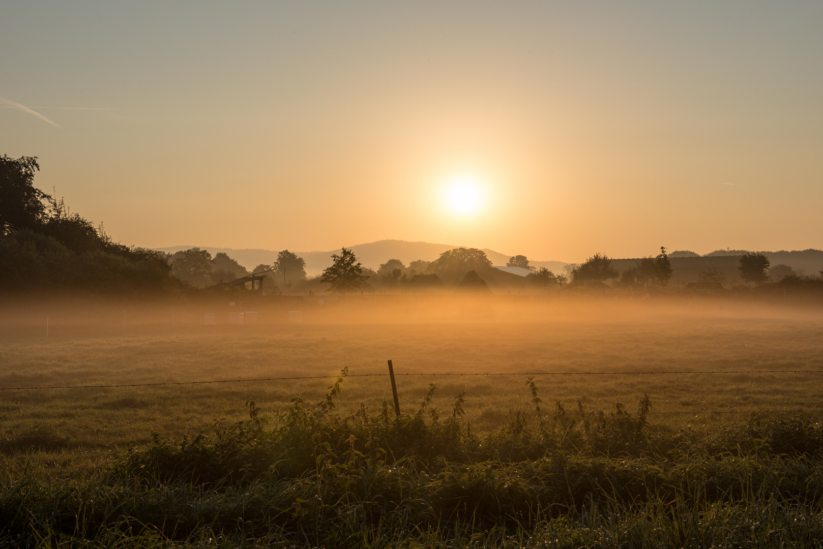 Sonnenaufgang an der Weschnitz, Lorsch