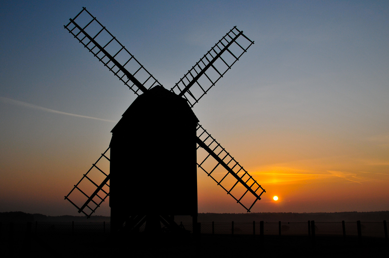 Sonnenaufgang an der Zeuckritzer Mühle