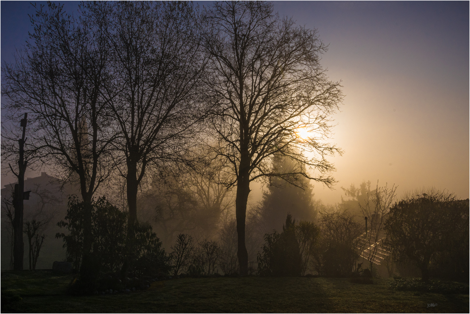 Sonnenaufgang an einem Wochentag