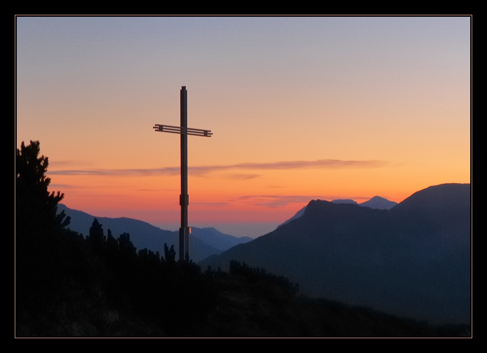 Sonnenaufgang auf dem Bärenkopf (1991m) am Achensee