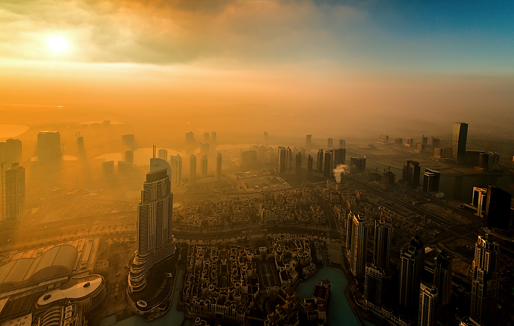 Sonnenaufgang auf dem Burj Khalifa