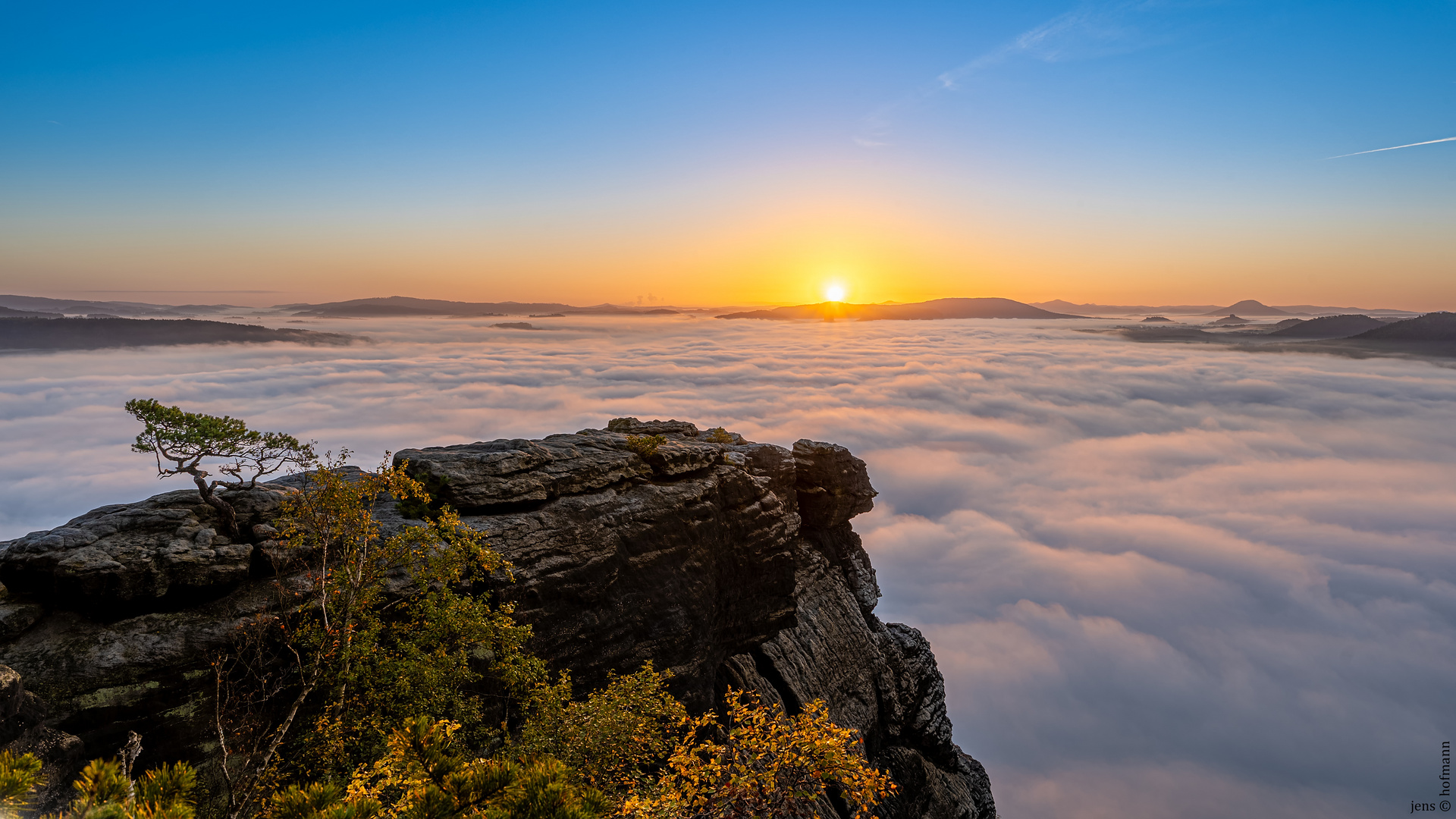 Sonnenaufgang auf dem Lilienstein