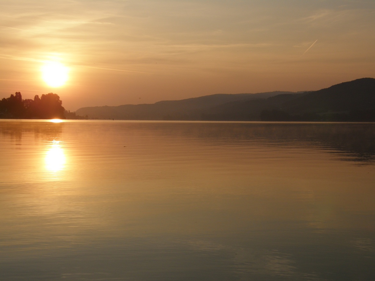 Sonnenaufgang auf dem Untersee