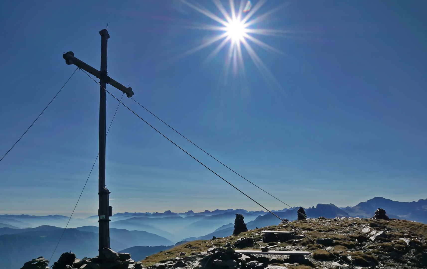 Sonnenaufgang auf dem Zinseler am Penser Joch