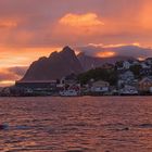 Sonnenaufgang auf den Lofoten / le jour se lève