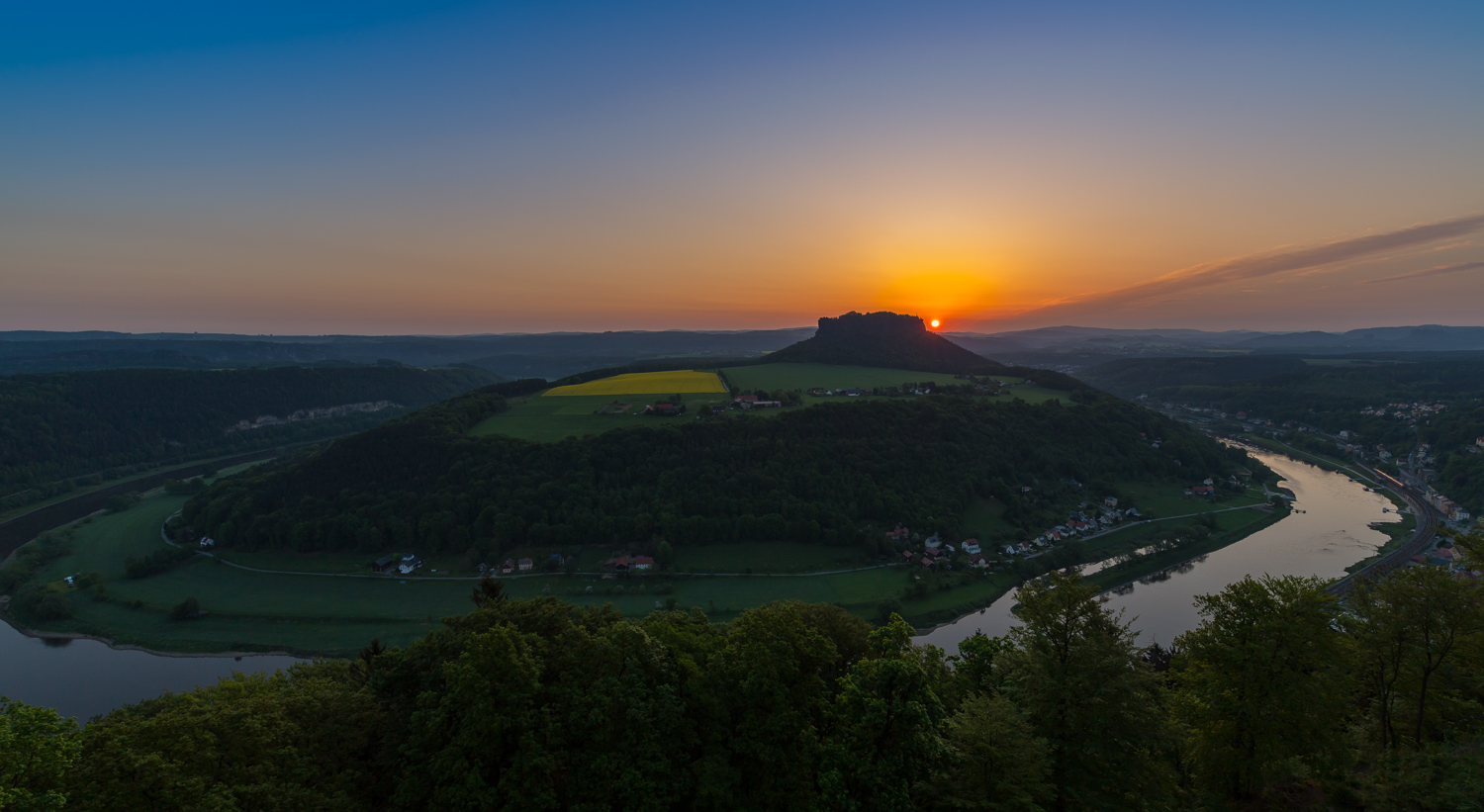 Sonnenaufgang auf der Festung Königstein