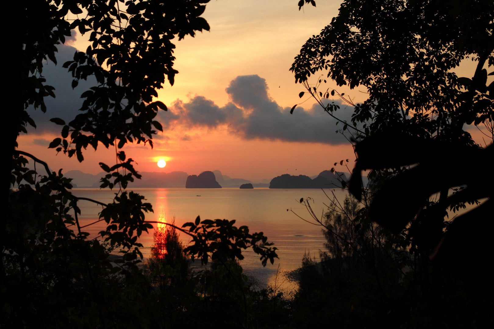 Sonnenaufgang auf Koh Yao Noi, Thailand