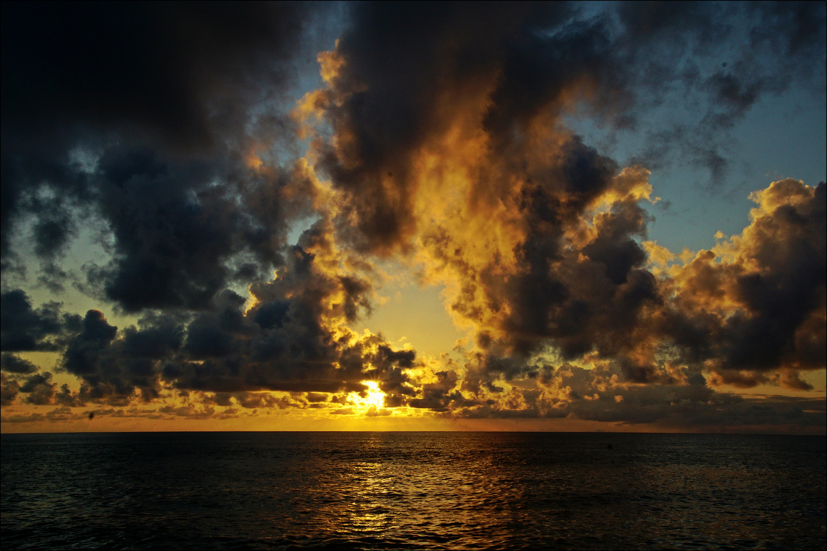 Sonnenaufgang auf Terceira