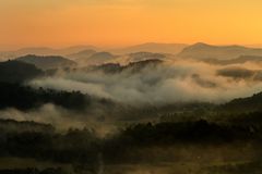 Sonnenaufgang aus dem Ballon - Sri Lanka