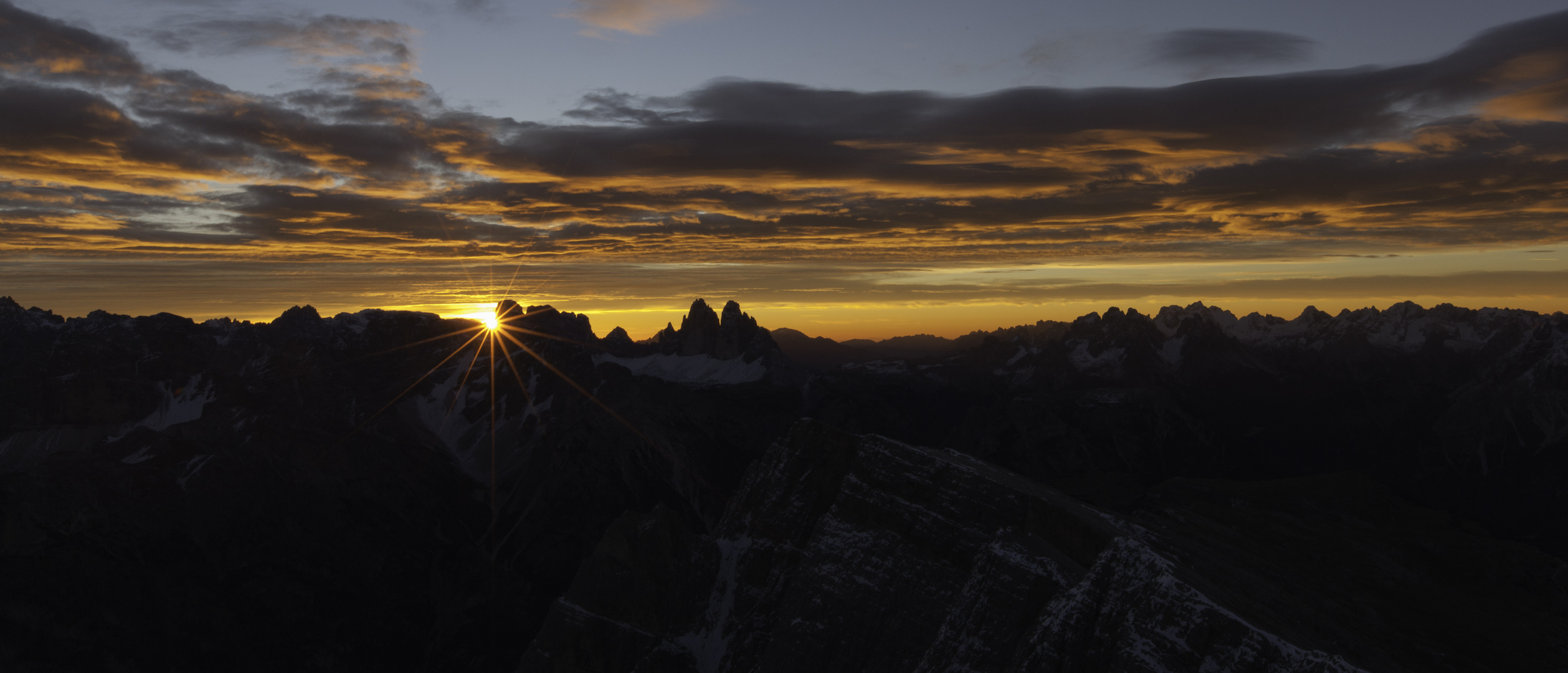 Sonnenaufgang bei den Drei Zinnen