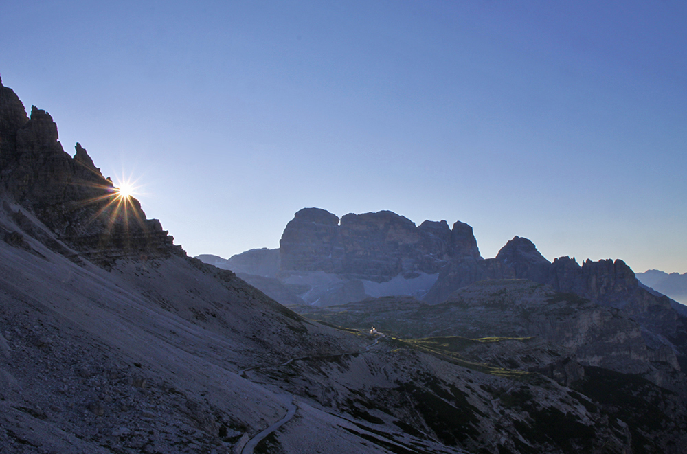 Sonnenaufgang bei den Drei Zinnen und solche schönen Strahlen...