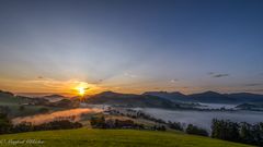 Sonnenaufgang bei Maria Neustift ...