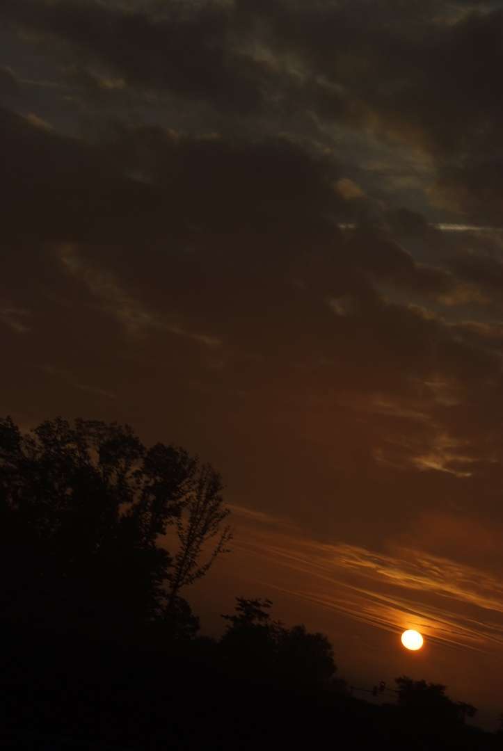 sonnenaufgang bei pforzheim