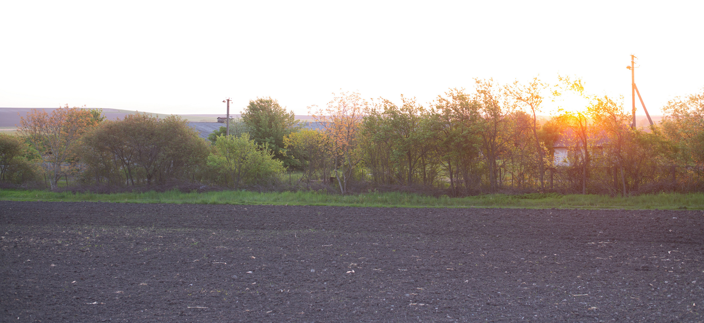 Sonnenaufgang bei Rivne, Ukraine 05.2023