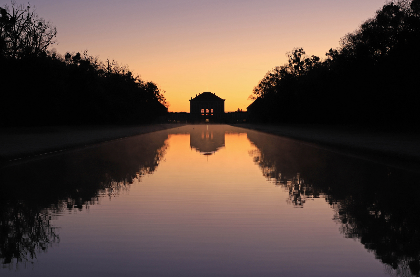 Sonnenaufgang bei Schloss Nymphenburg