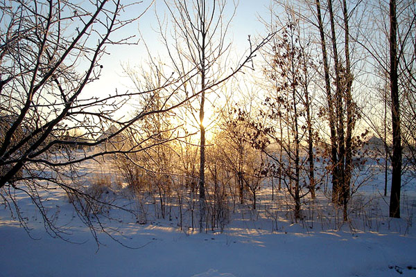 Sonnenaufgang bei Schnee