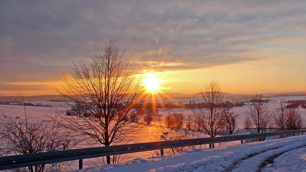 Sonnenaufgang beim Cottaer Spitzberg am Rande der Sächsichen Schweiz...