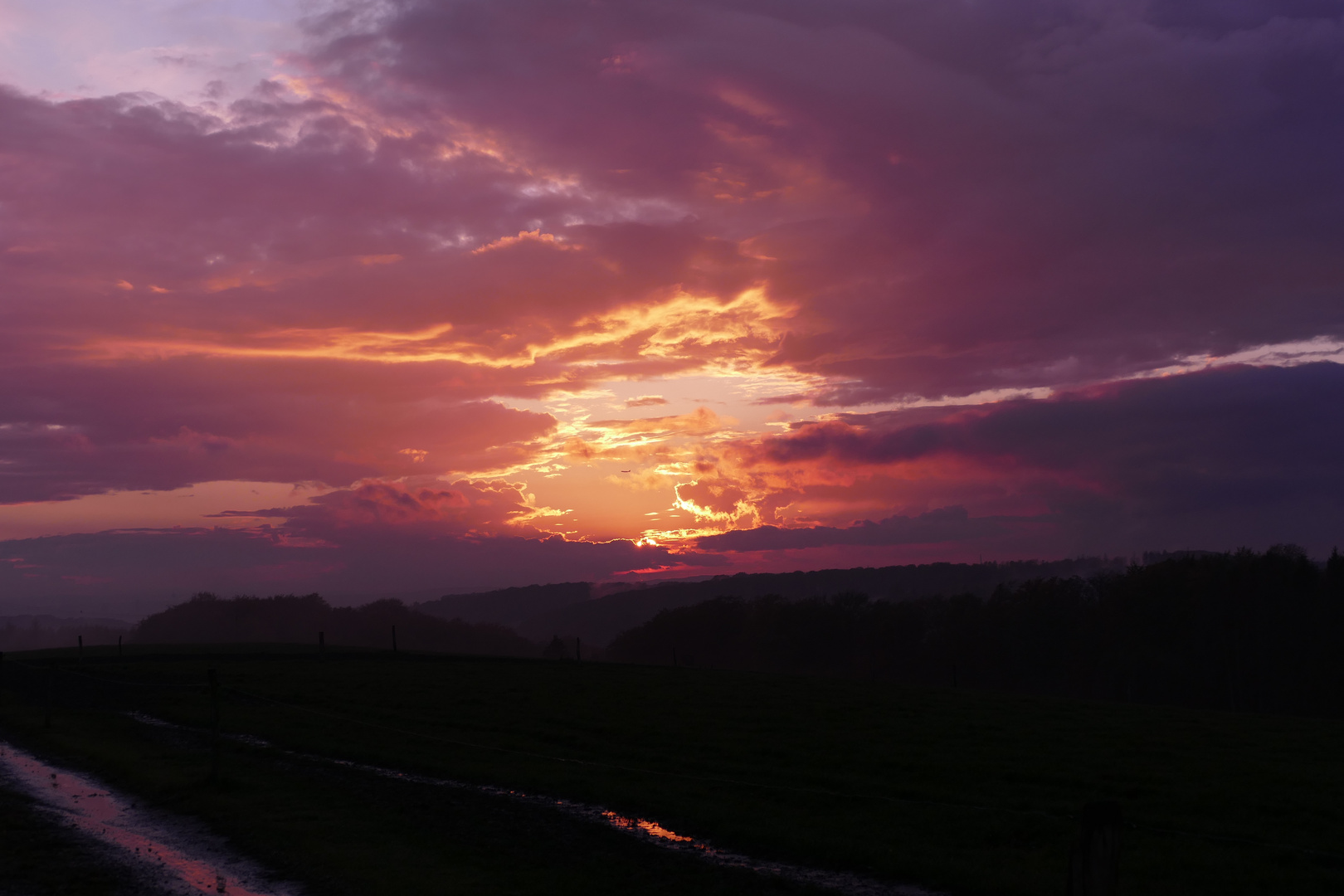 Sonnenaufgang "Bergisches Land III"