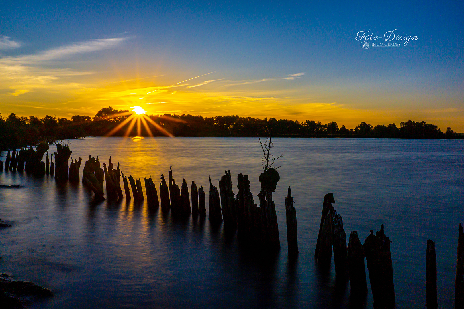 Sonnenaufgang ewiges Meer bei Aurich 