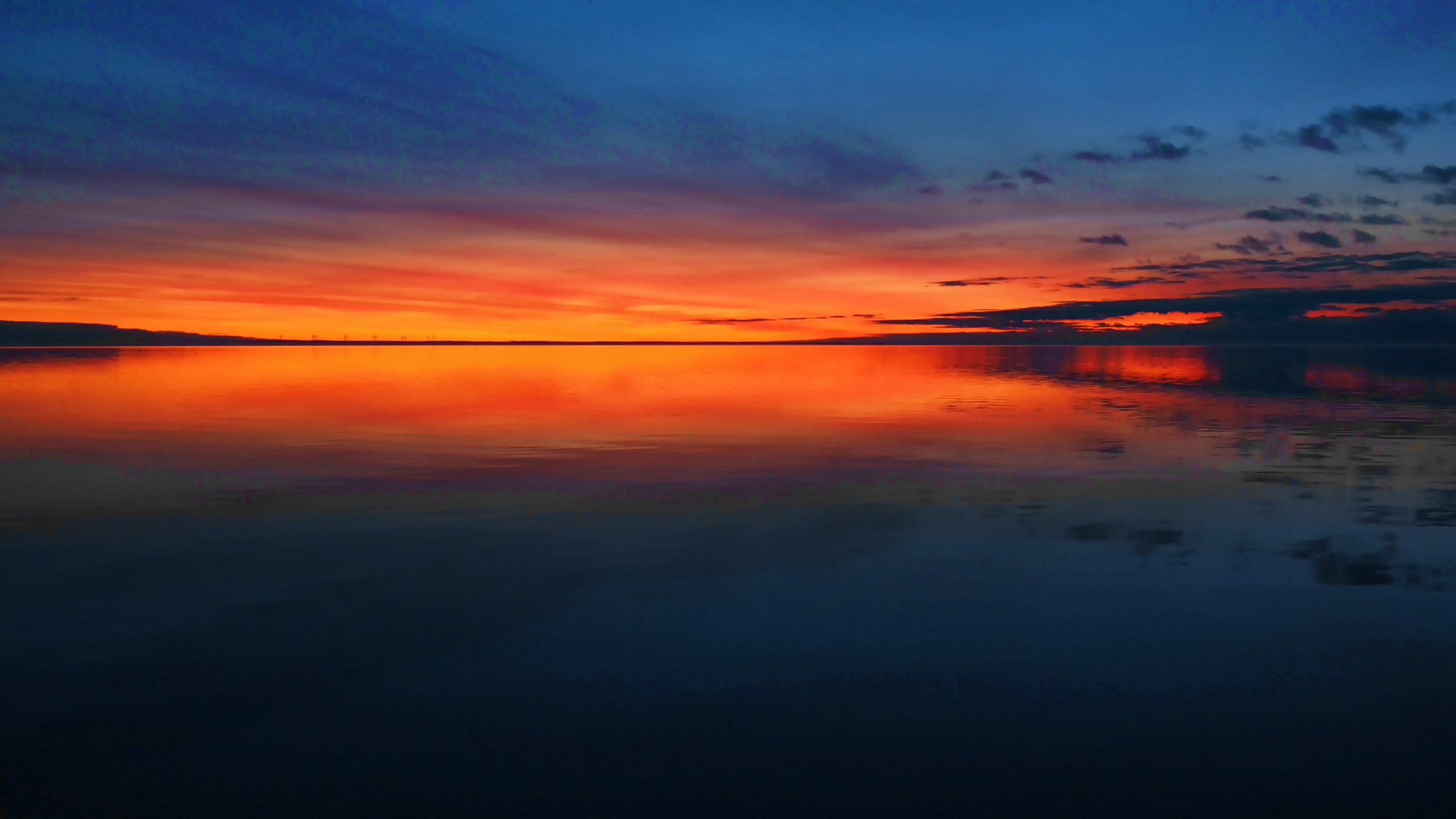 Sonnenaufgang Fjord