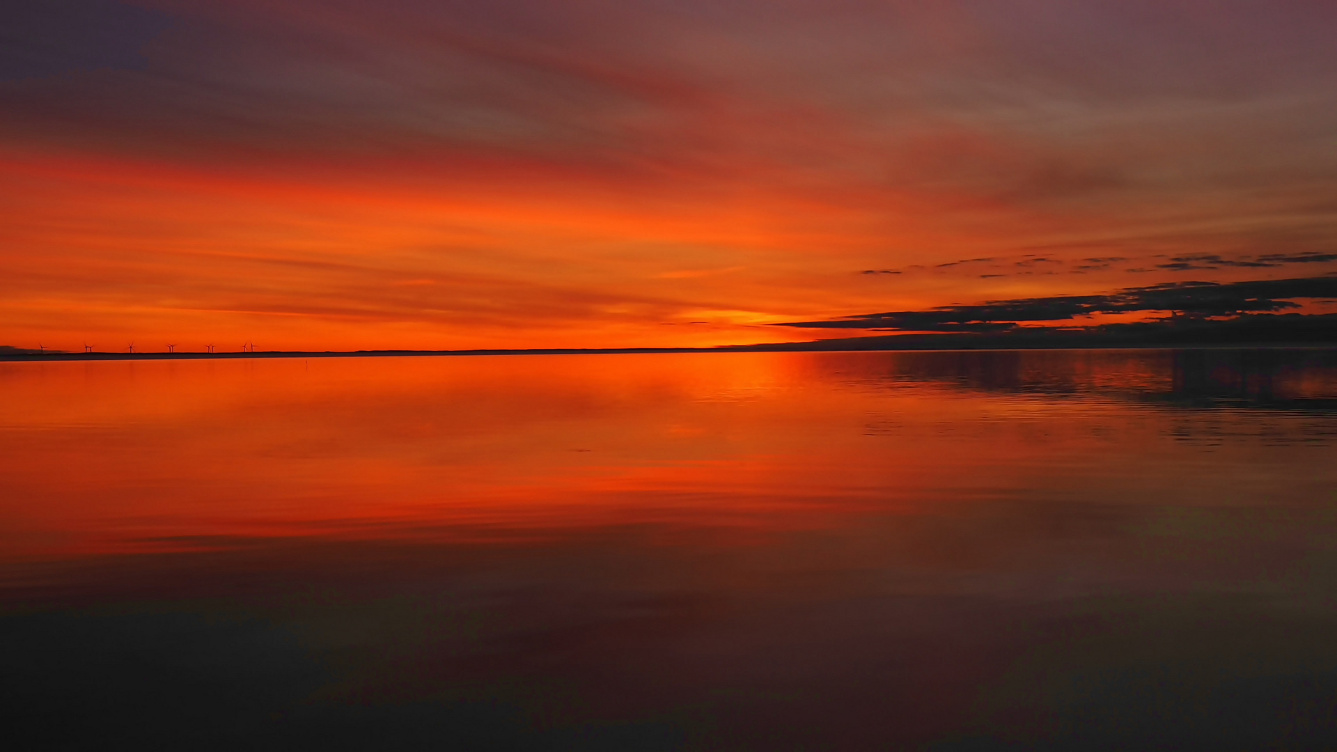 Sonnenaufgang Fjord2