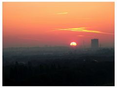 Sonnenaufgang Gasometer Oberhausen