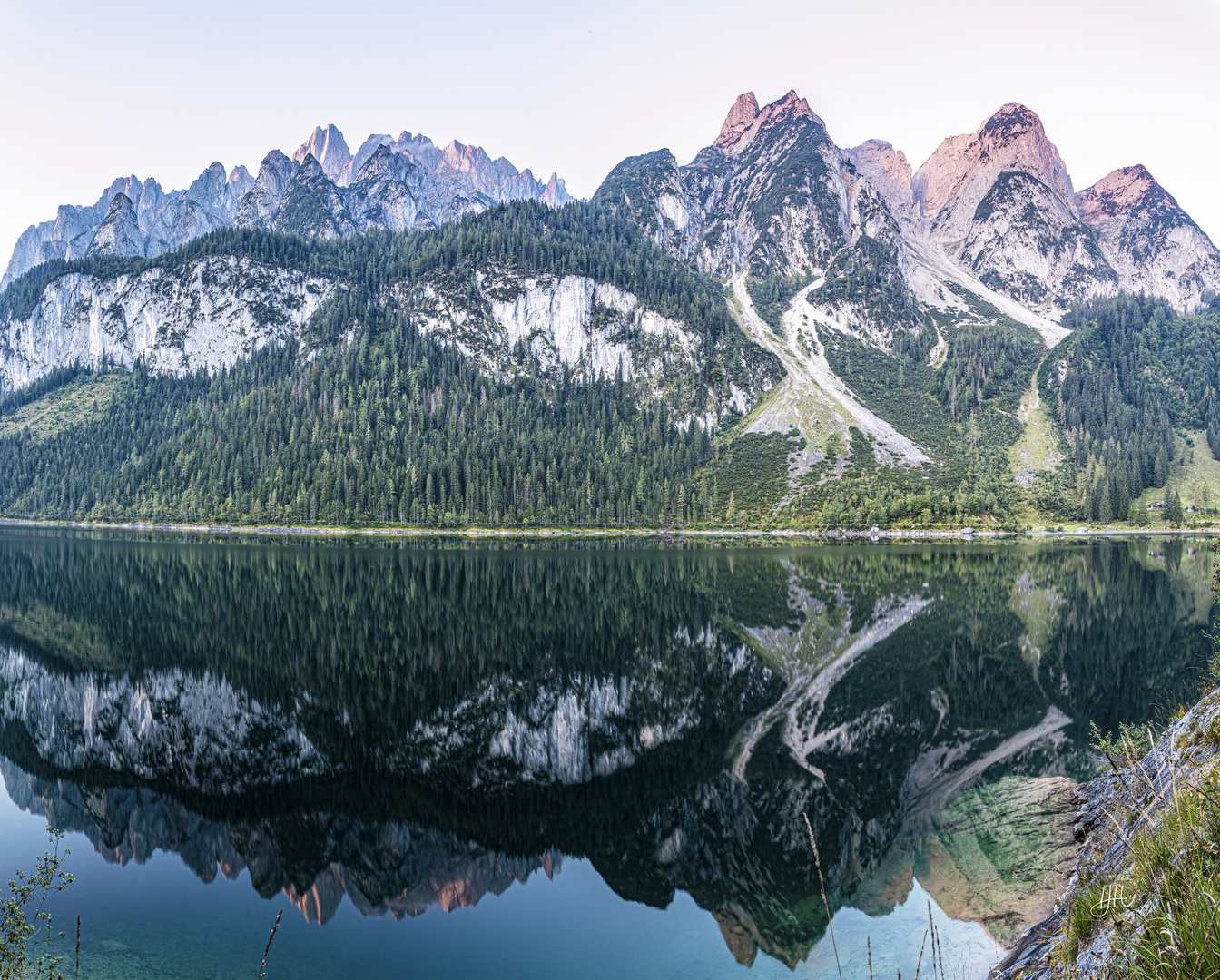 Sonnenaufgang Gosausee und Gosaukamm