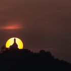 Sonnenaufgang hinter der Wurmlinger Kapelle