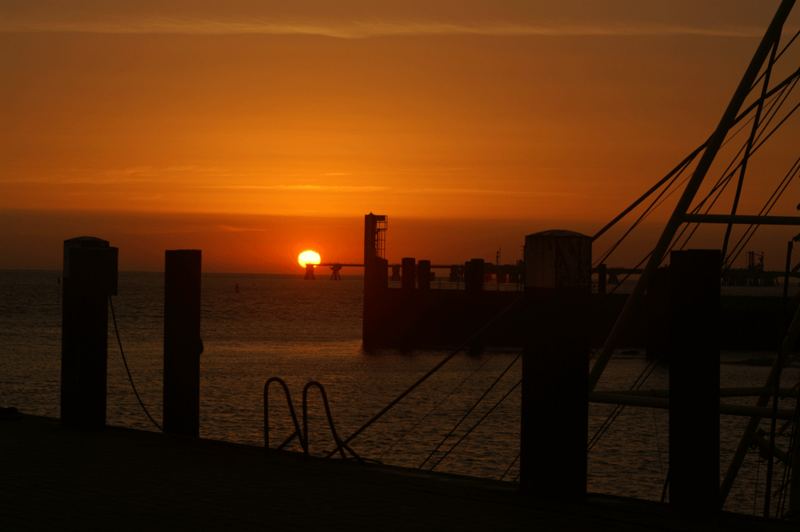 Sonnenaufgang Hooksiel