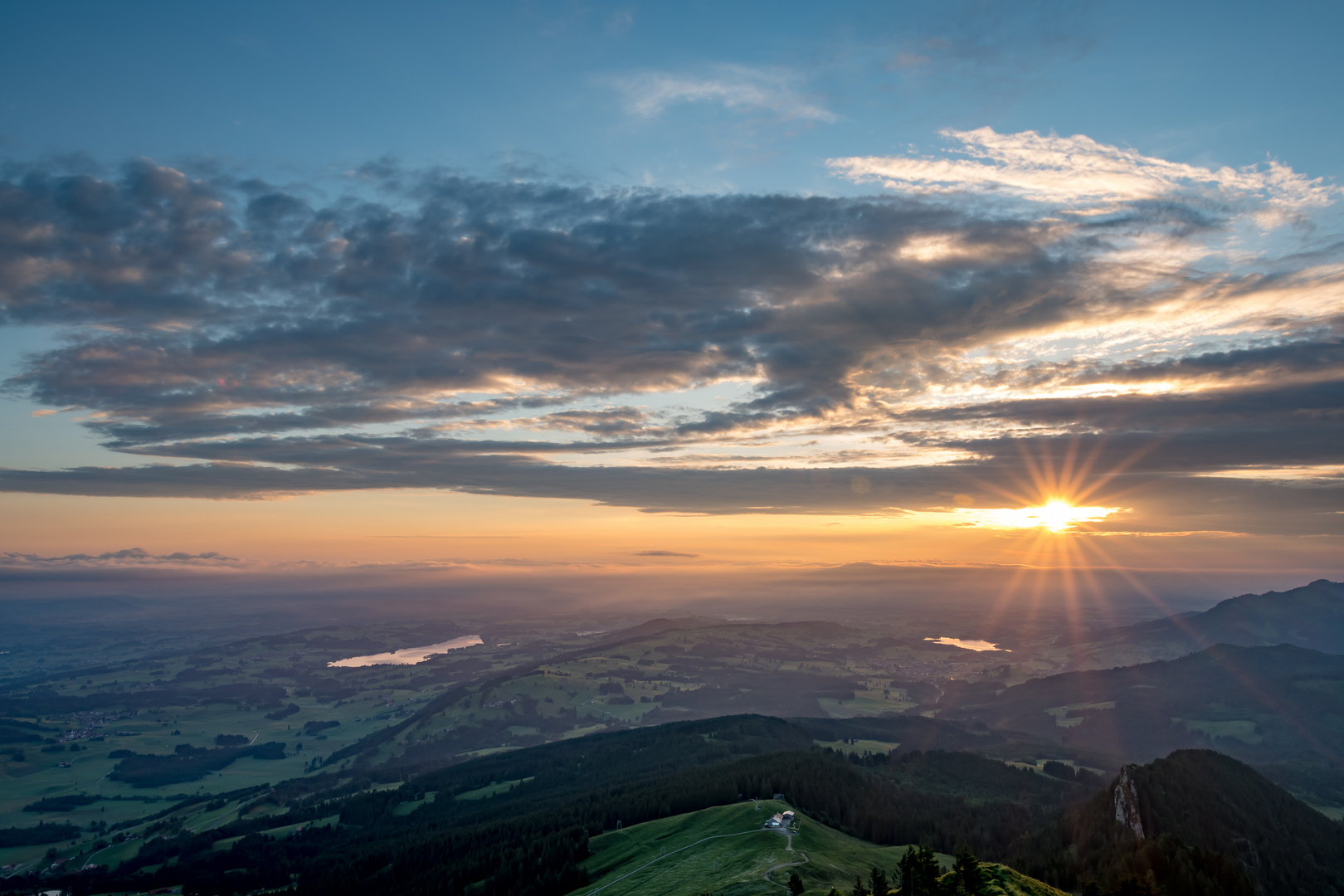 Sonnenaufgang im Allgäu (2)