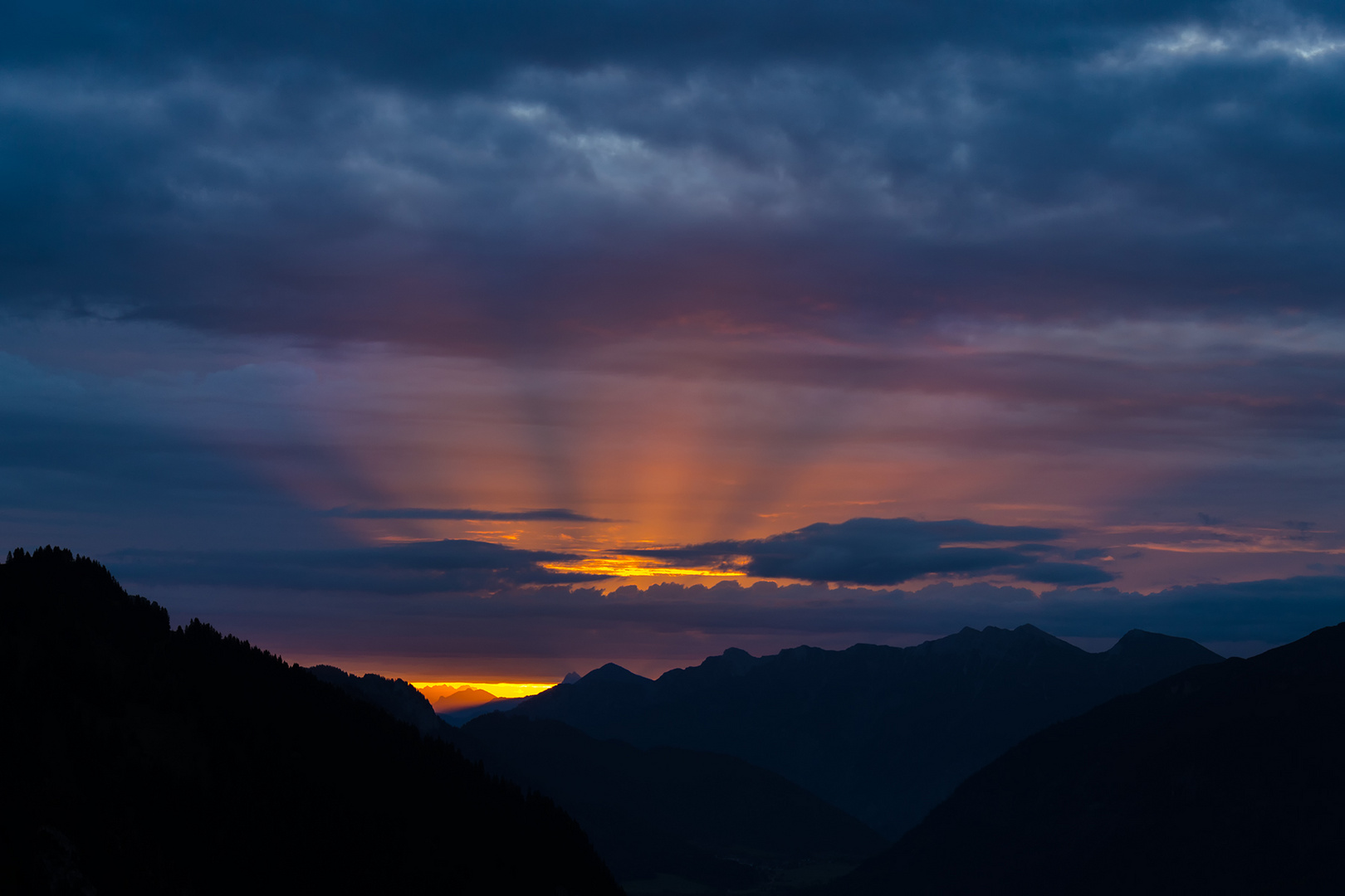 Sonnenaufgang im Ammergebirge