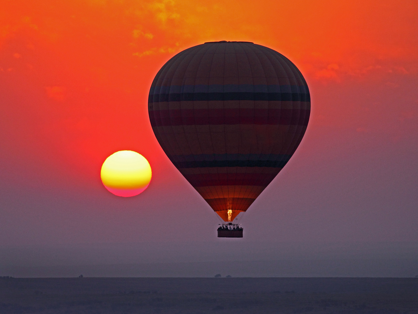Sonnenaufgang Im Ballon Foto Bild Sonnenaufgang Natur Ballon Bilder Auf Fotocommunity