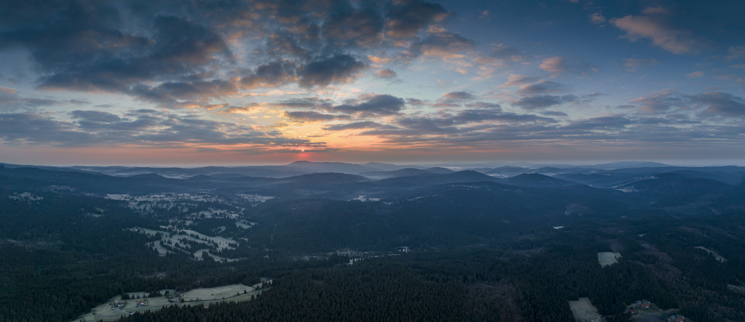 Sonnenaufgang im Bayerischen Wald...