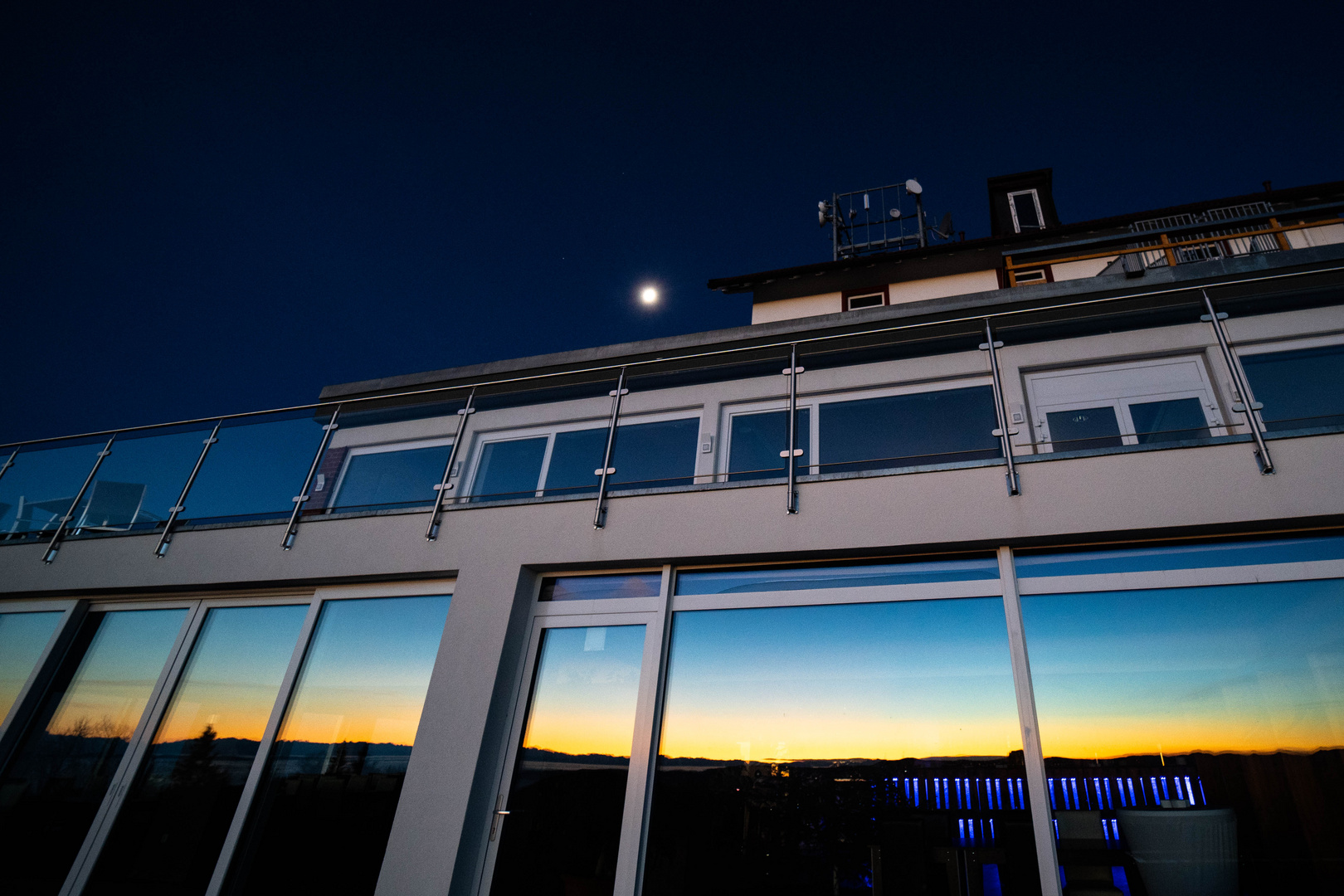 Sonnenaufgang im Berghaus Hochblauen