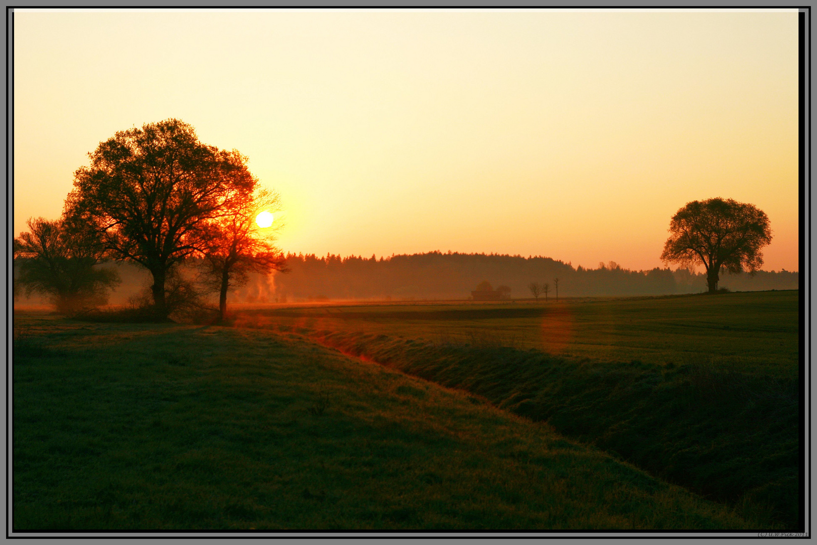 Sonnenaufgang im Dachauer Land