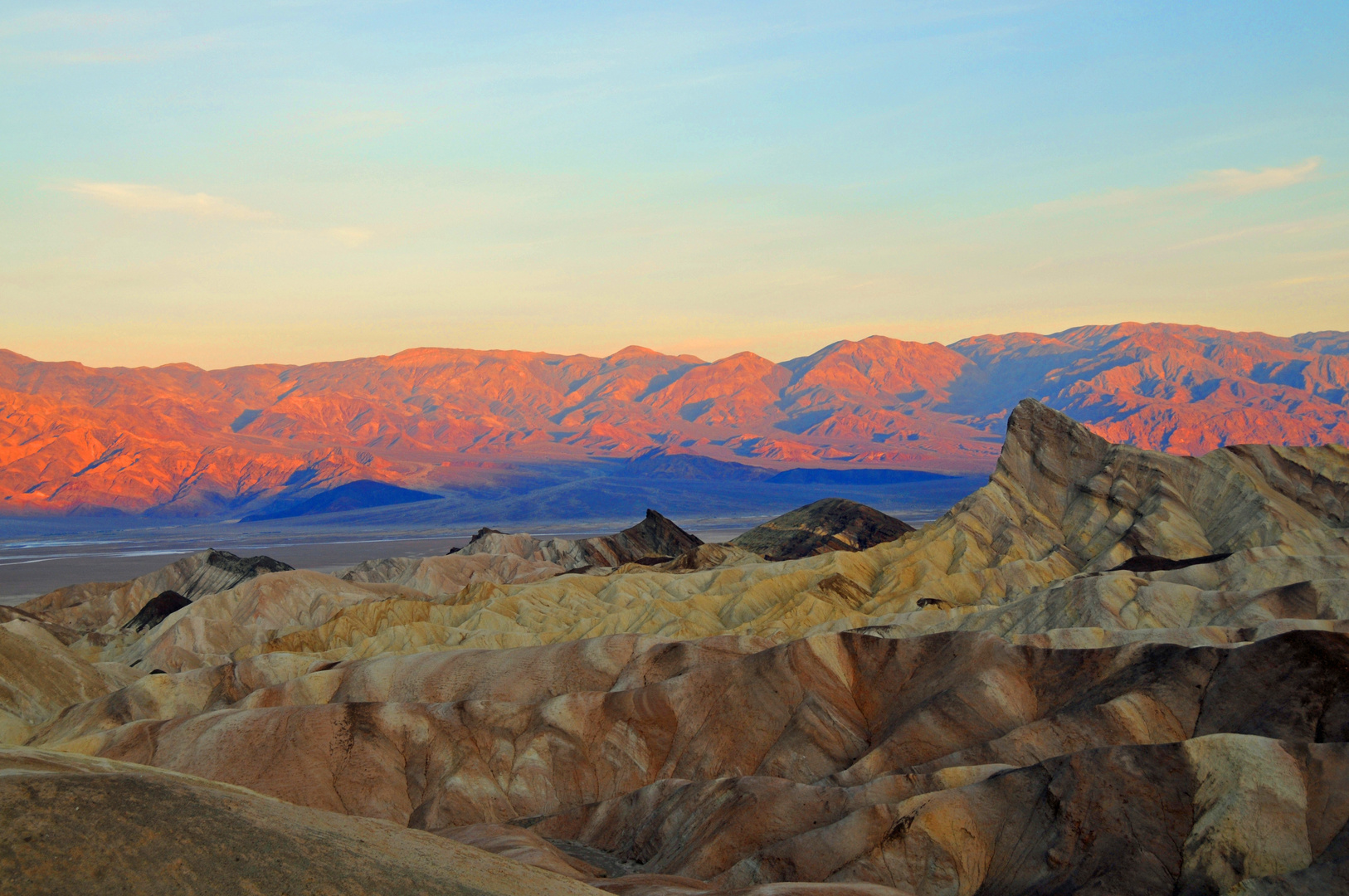 - Sonnenaufgang im Death Valley -