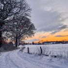 Sonnenaufgang im Dorf